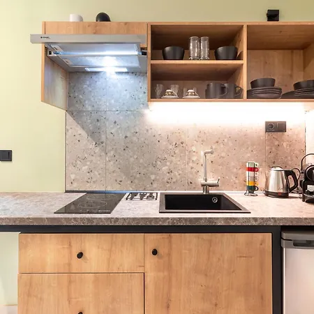Apartament Araliki