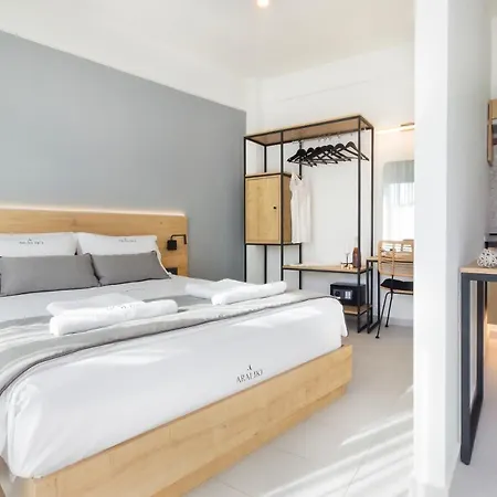 Araliki Appartement Polychrono