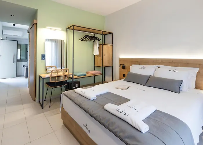 Apartment Araliki Polychrono
